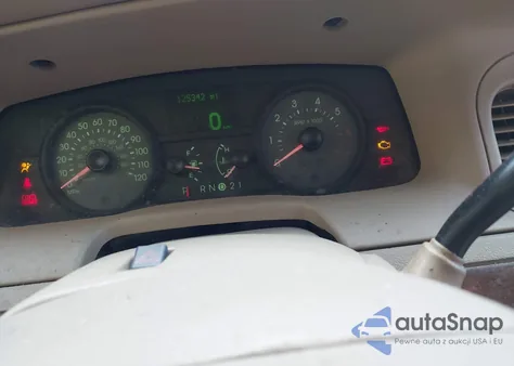 2007 Mercury Grand Marquis Ls z USA, uszkodzony, nr VIN 2MEFM75V57X602396